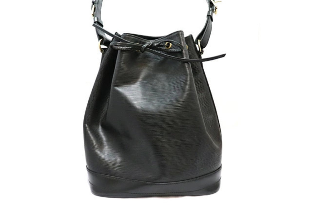 LOUIS VUITTON Noe Epi Noir Black Shoulder Bag